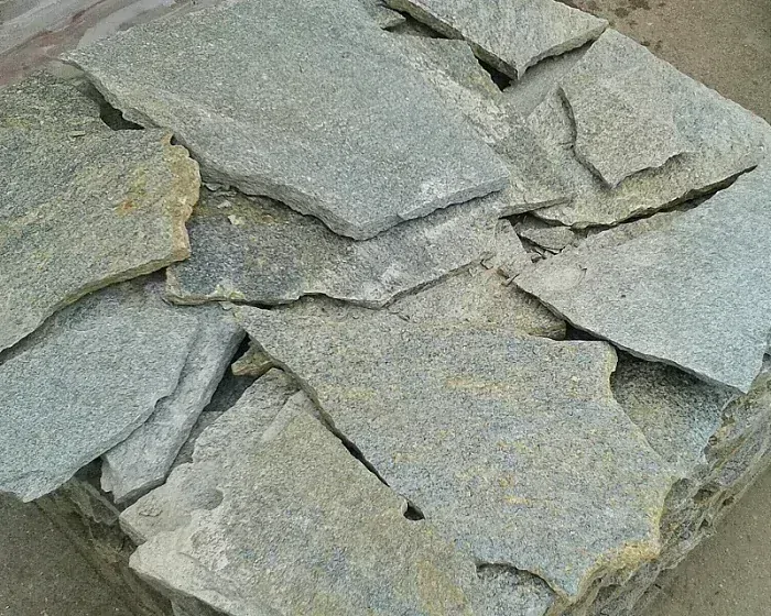 Luserna - šedá žíhaná - 2-4 cm