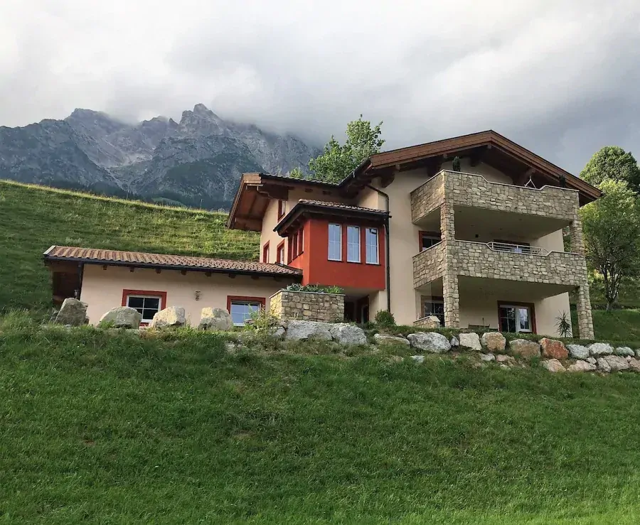 Mix country 775 COUNTRY - rohový prvek