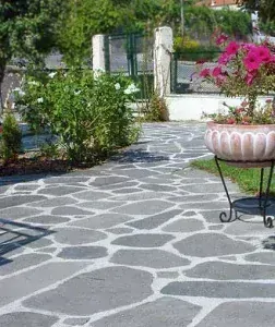 Gneis Rodopy 1,5-3 cm šedá