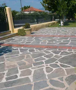 Gneis Pirin 1-3 cm modrožlutá