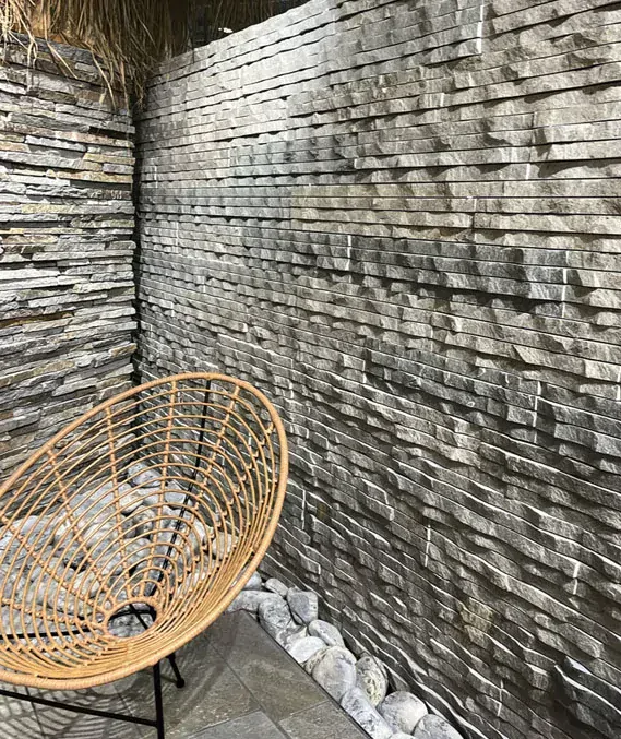 Long 3D panel