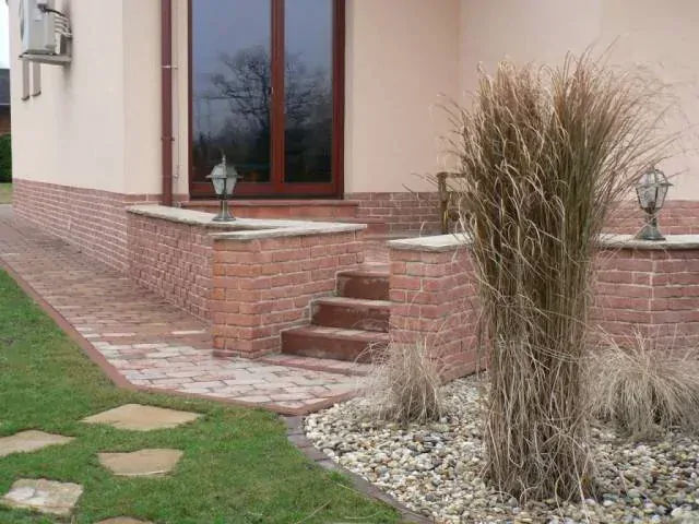 Holland brick 302 BASTIA - rohový prvek